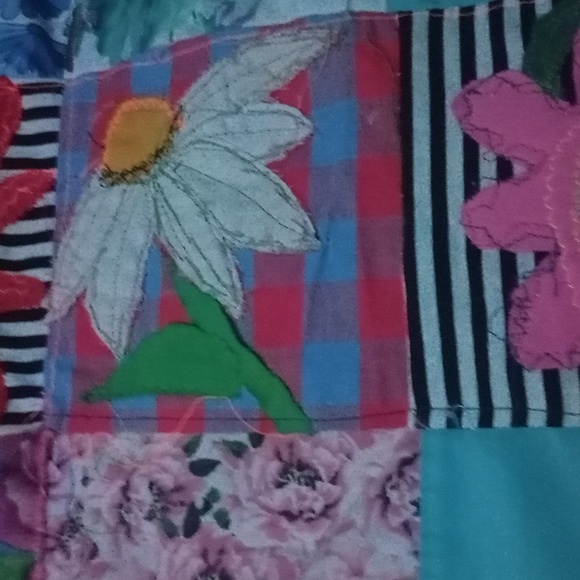 Flower patchwork blanket - Picture 4 of 6